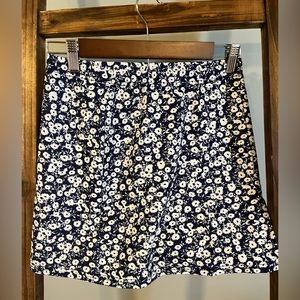 Floral mini skirt, stretchy material, comfortable!